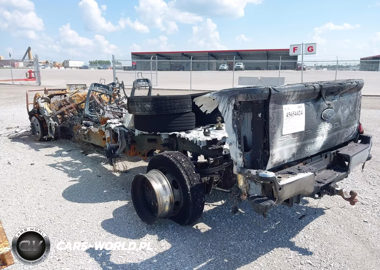 2025 Ford F-450 Xlt VIN:1FT8W4DT3SEC53770 - 3