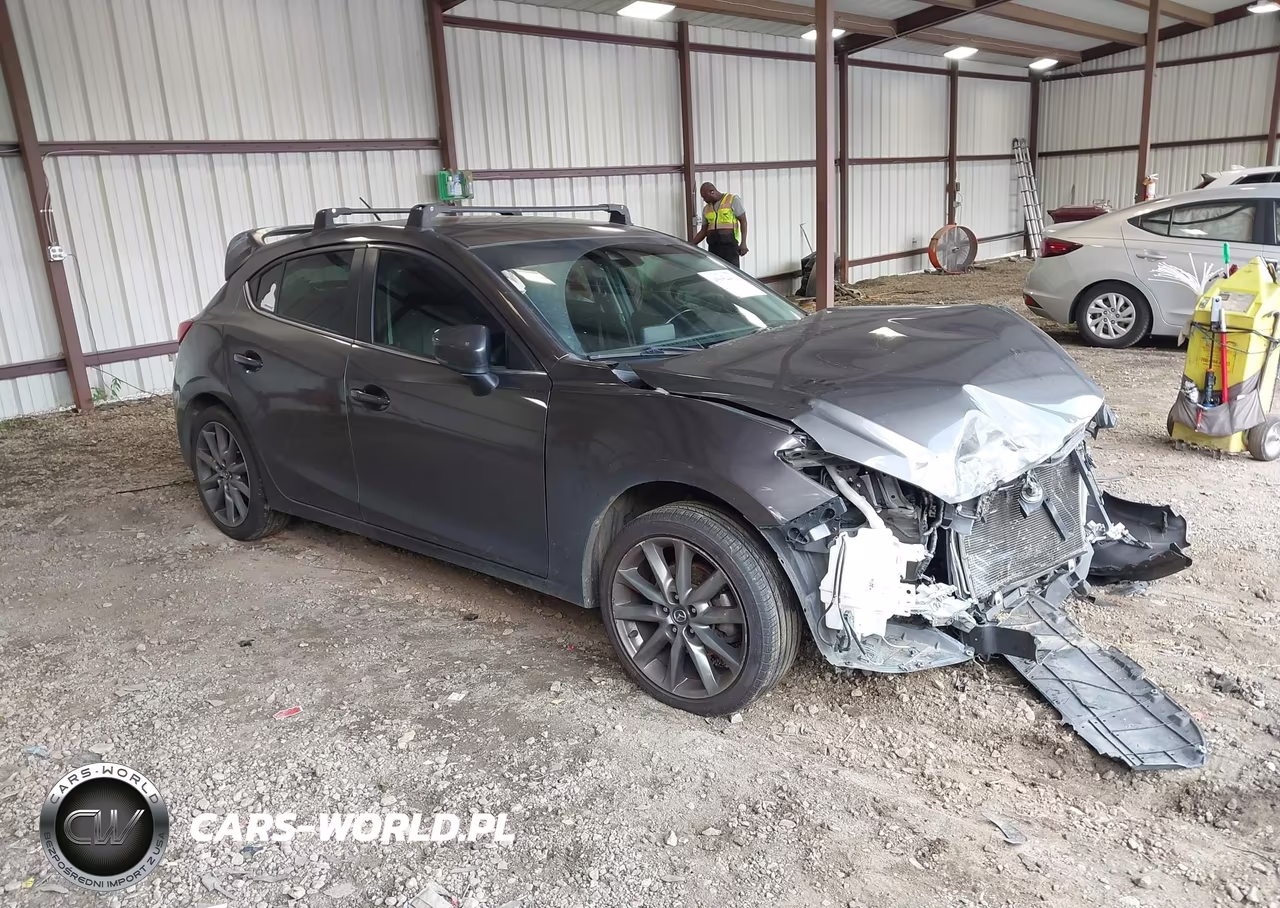 2018 Mazda Mazda3 Touring