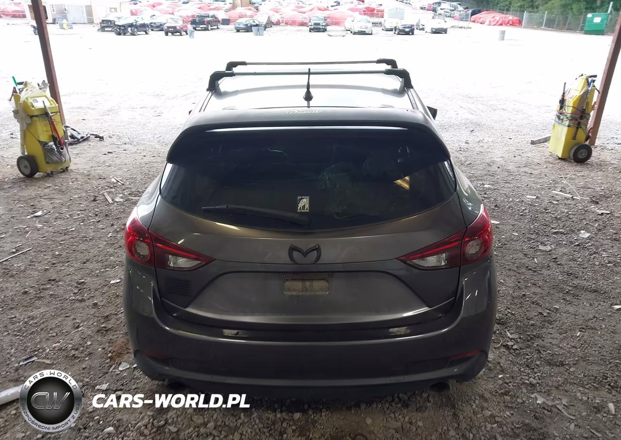 2018 Mazda Mazda3 Touring VIN:3MZBN1L33JM226504 - 17