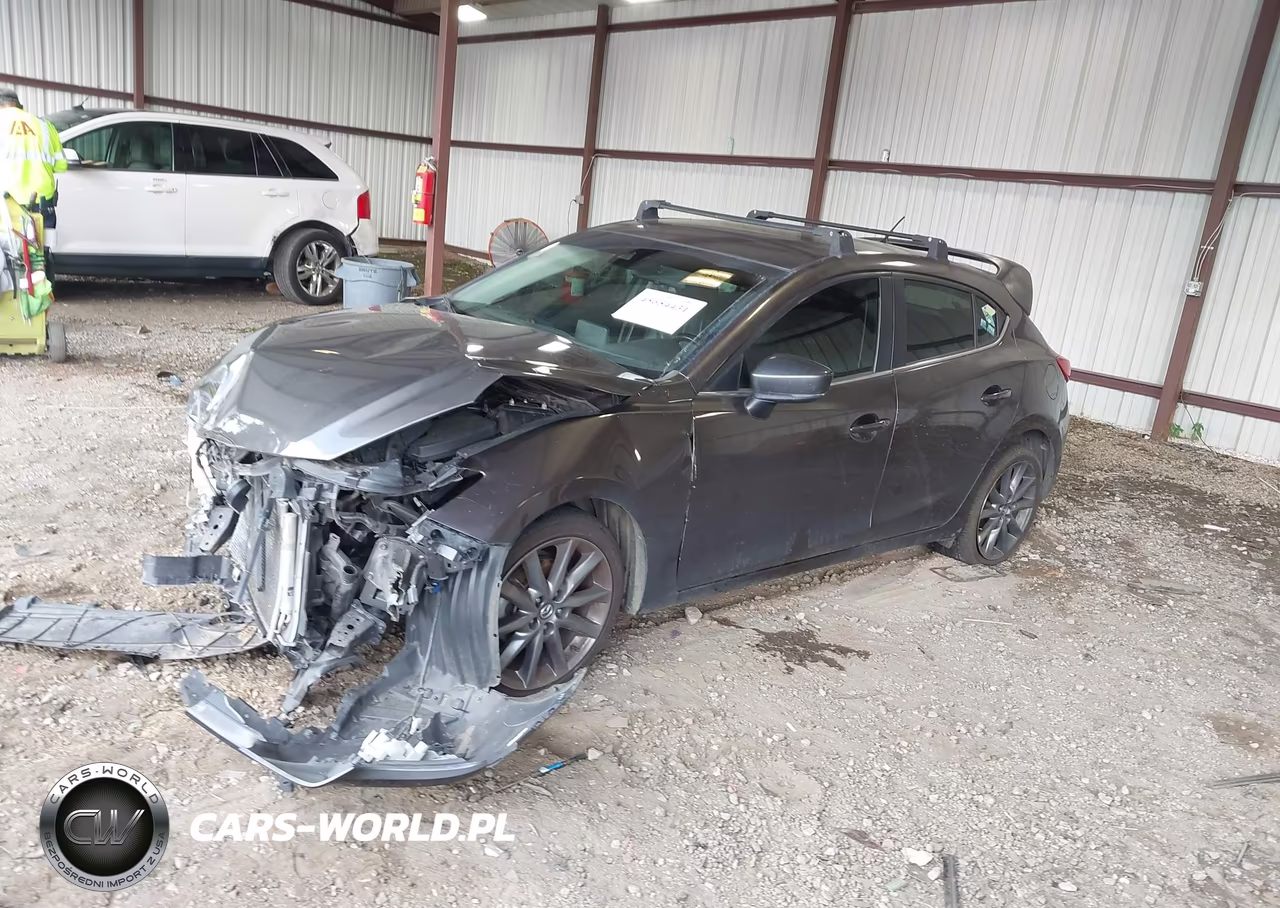 2018 Mazda Mazda3 Touring VIN:3MZBN1L33JM226504 - 2