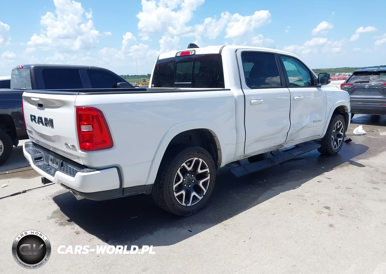 2025 Ram 1500 Laramie 4X4 5'7 Box VIN:1C6SRFJPXSN550123 - 4