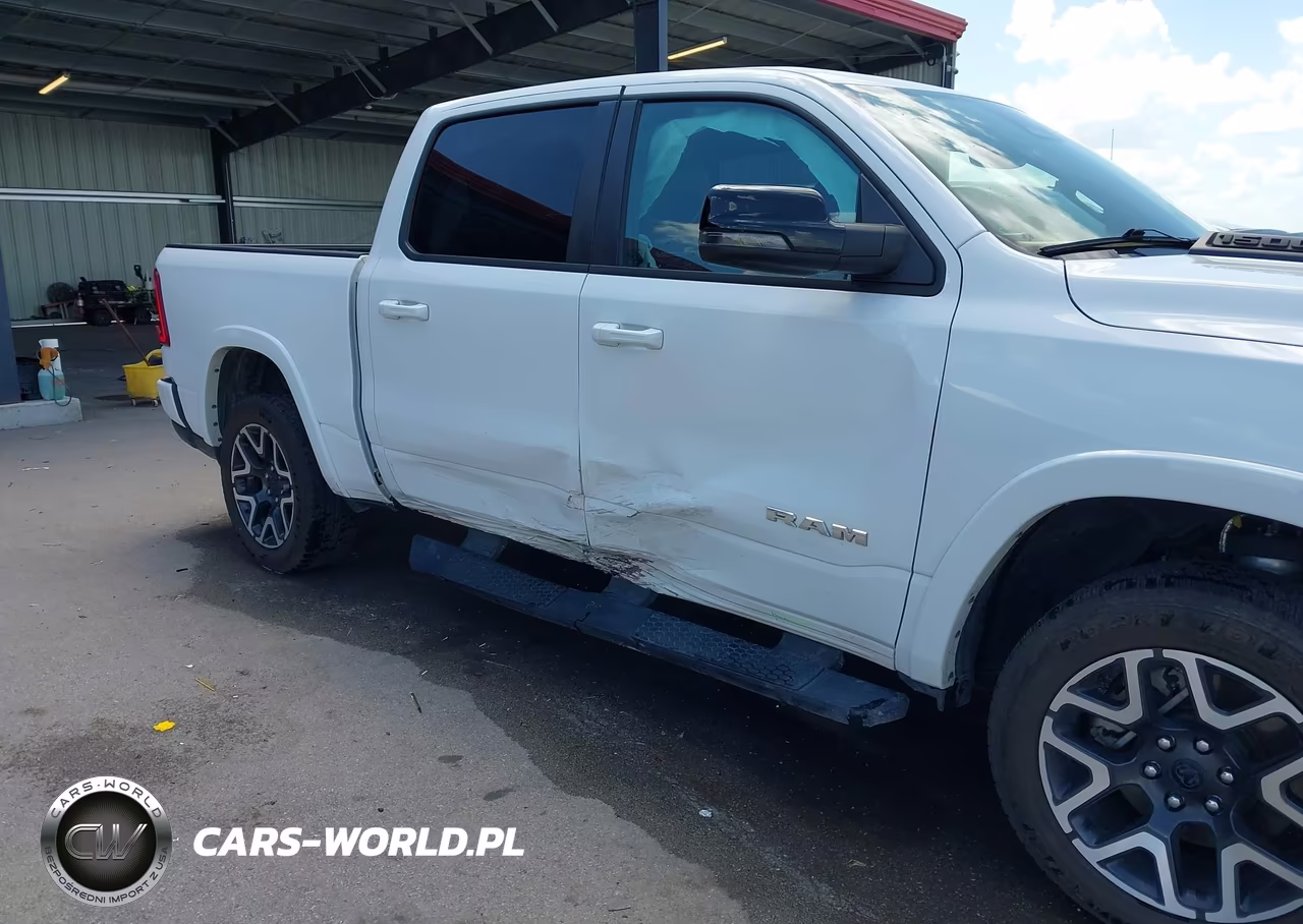 2025 Ram 1500 Laramie 4X4 5'7 Box VIN:1C6SRFJPXSN550123 - 6