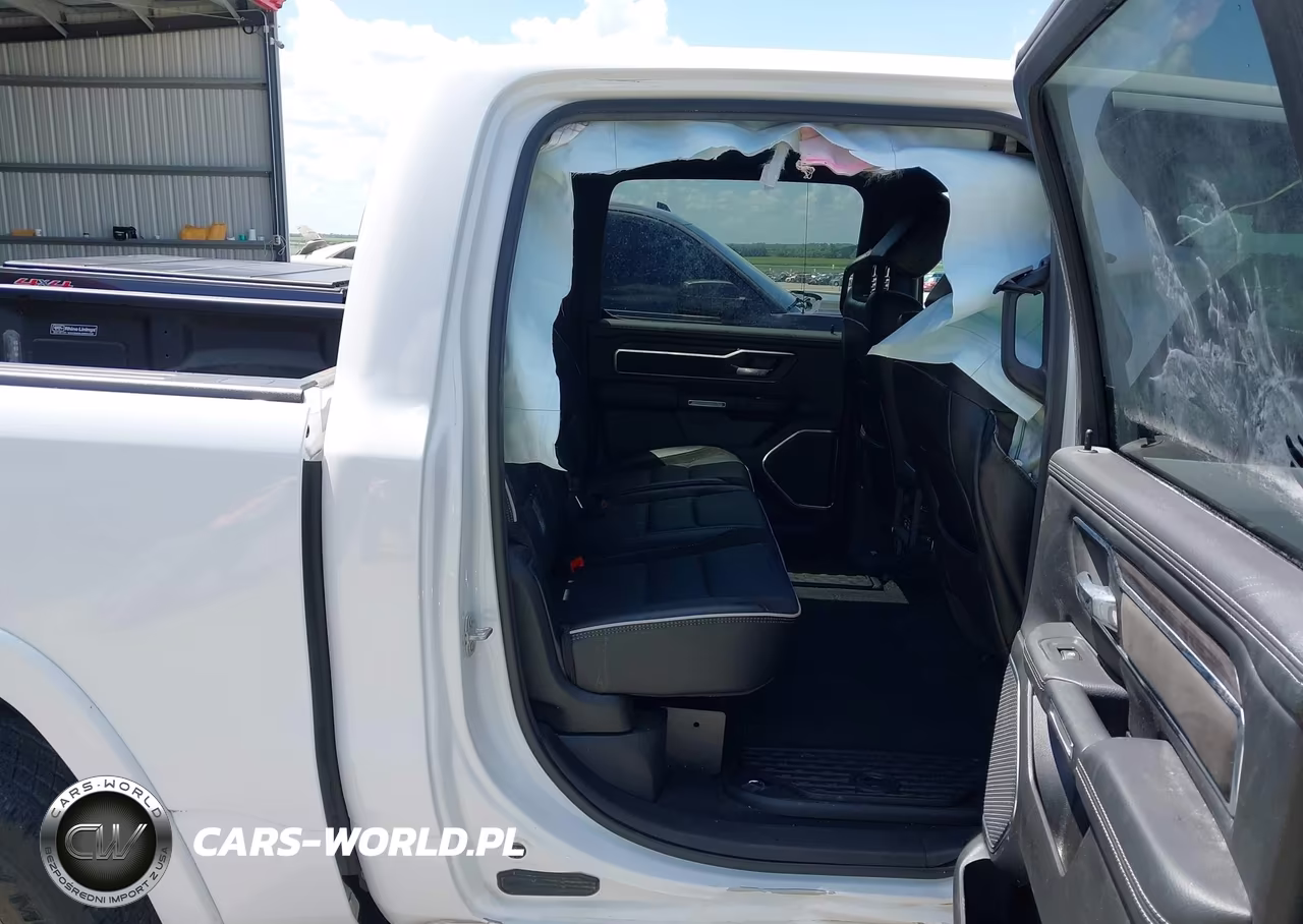 2025 Ram 1500 Laramie 4X4 5'7 Box VIN:1C6SRFJPXSN550123 - 8