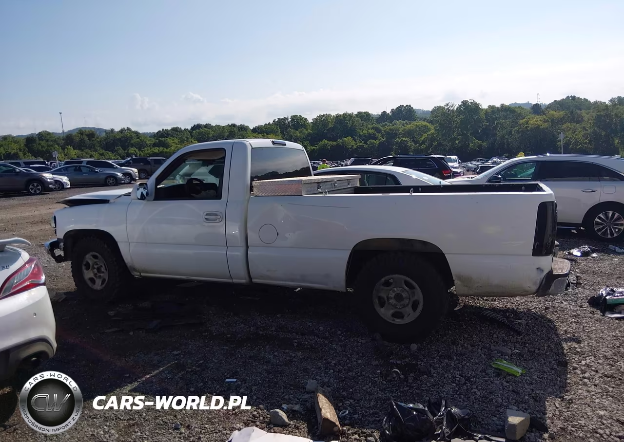 2003 GMC Sierra 1500 Work Truck VIN:1GTEC14V23Z900276 - 14
