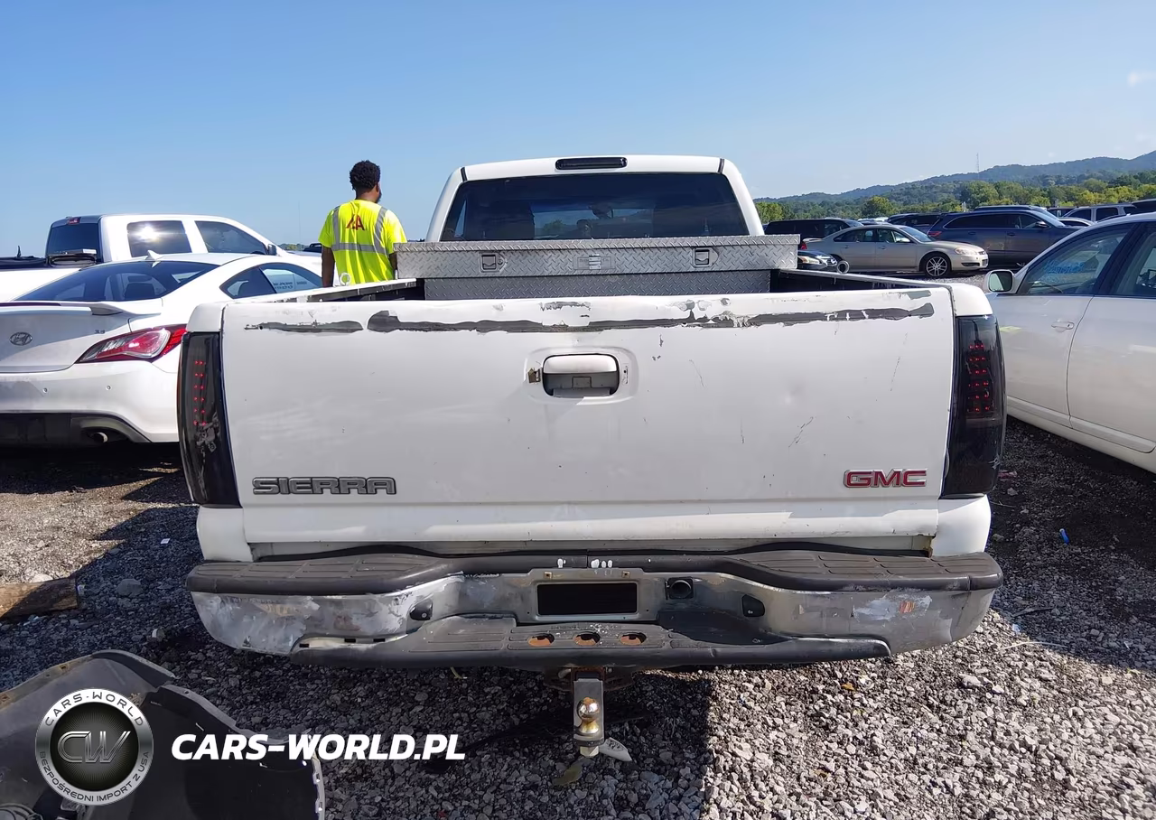 2003 GMC Sierra 1500 Work Truck VIN:1GTEC14V23Z900276 - 16