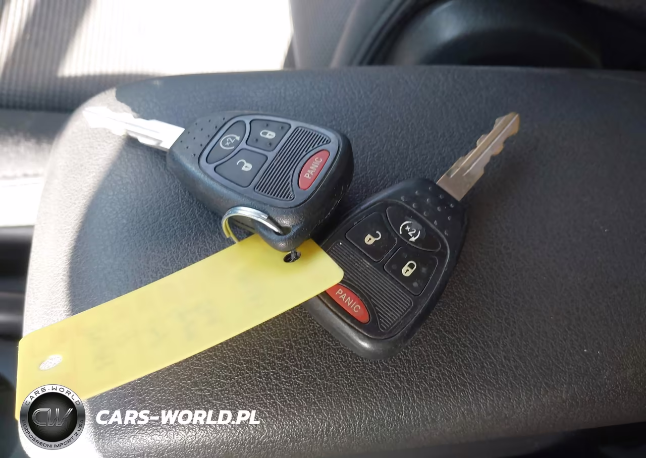 2013 Jeep Compass Latitude VIN:1C4NJDEB3DD280287 - 11