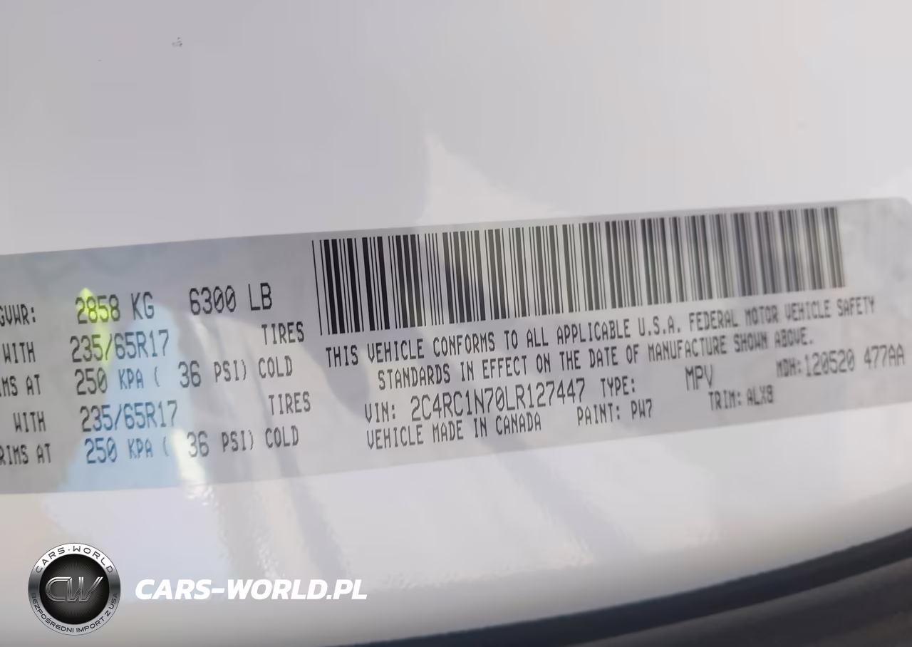 2020 Chrysler Pacifica Hybrid Limited VIN:2C4RC1N70LR127447 - 9