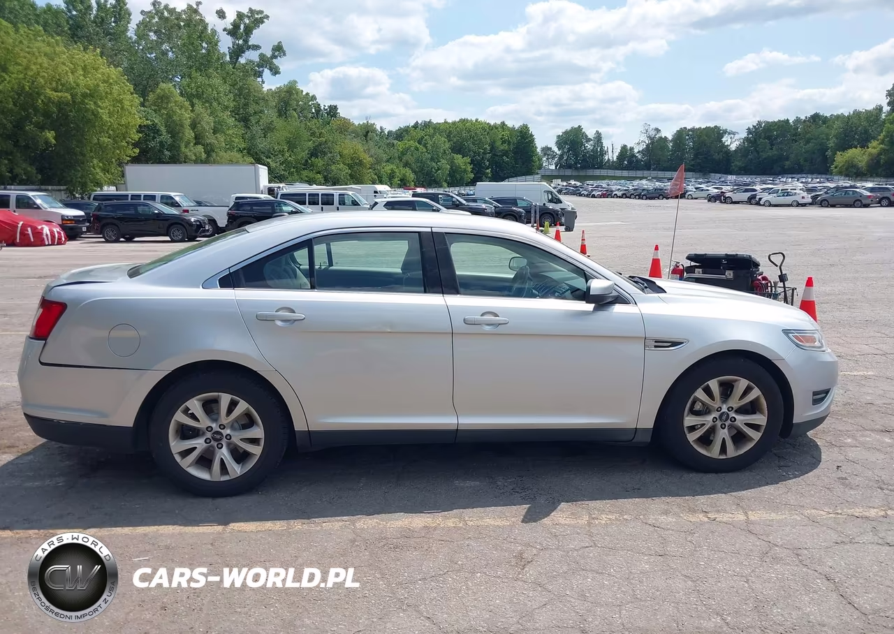 2011 Ford Taurus Sel VIN:1FAHP2HW3BG182523 - 13