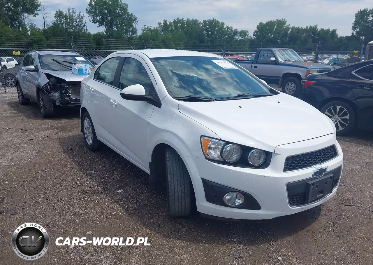 2015 Chevrolet Sonic Lt Auto