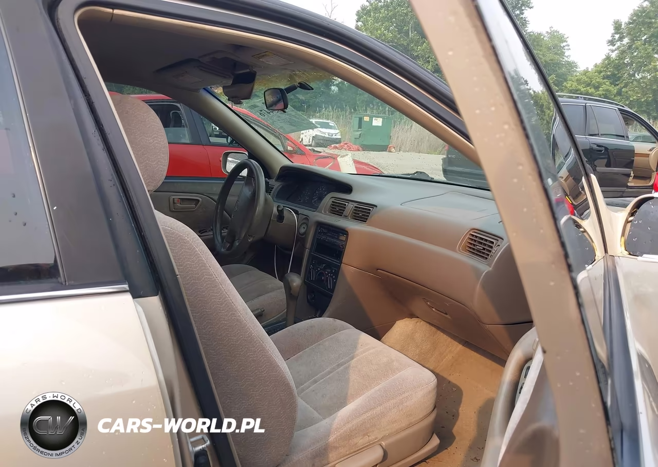 1997 Toyota Camry Le VIN:4T1BG22K0VU122769 - 5