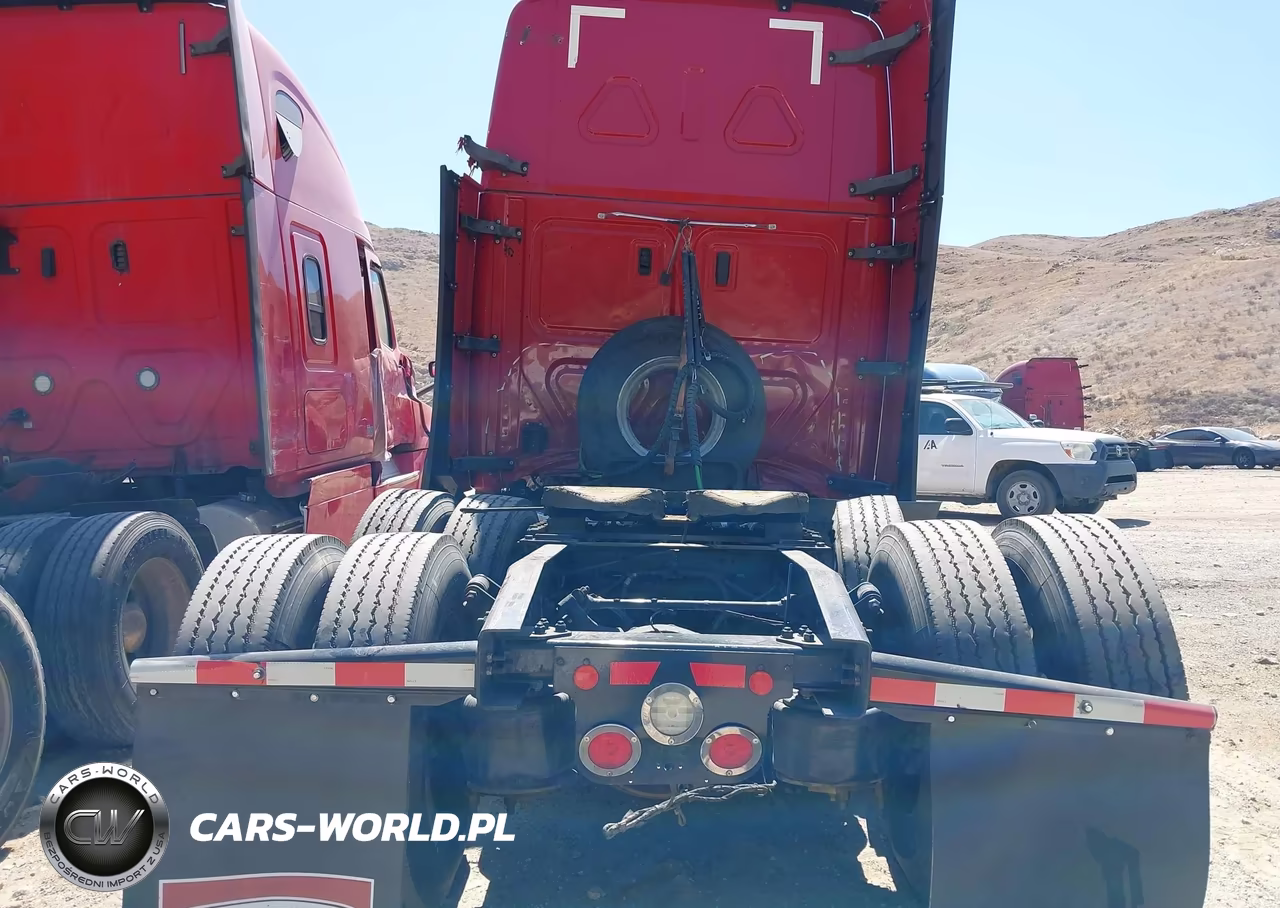 2020 Freightliner New Cascadia 126 VIN:3AKJHHDR2LSLJ7816 - 19