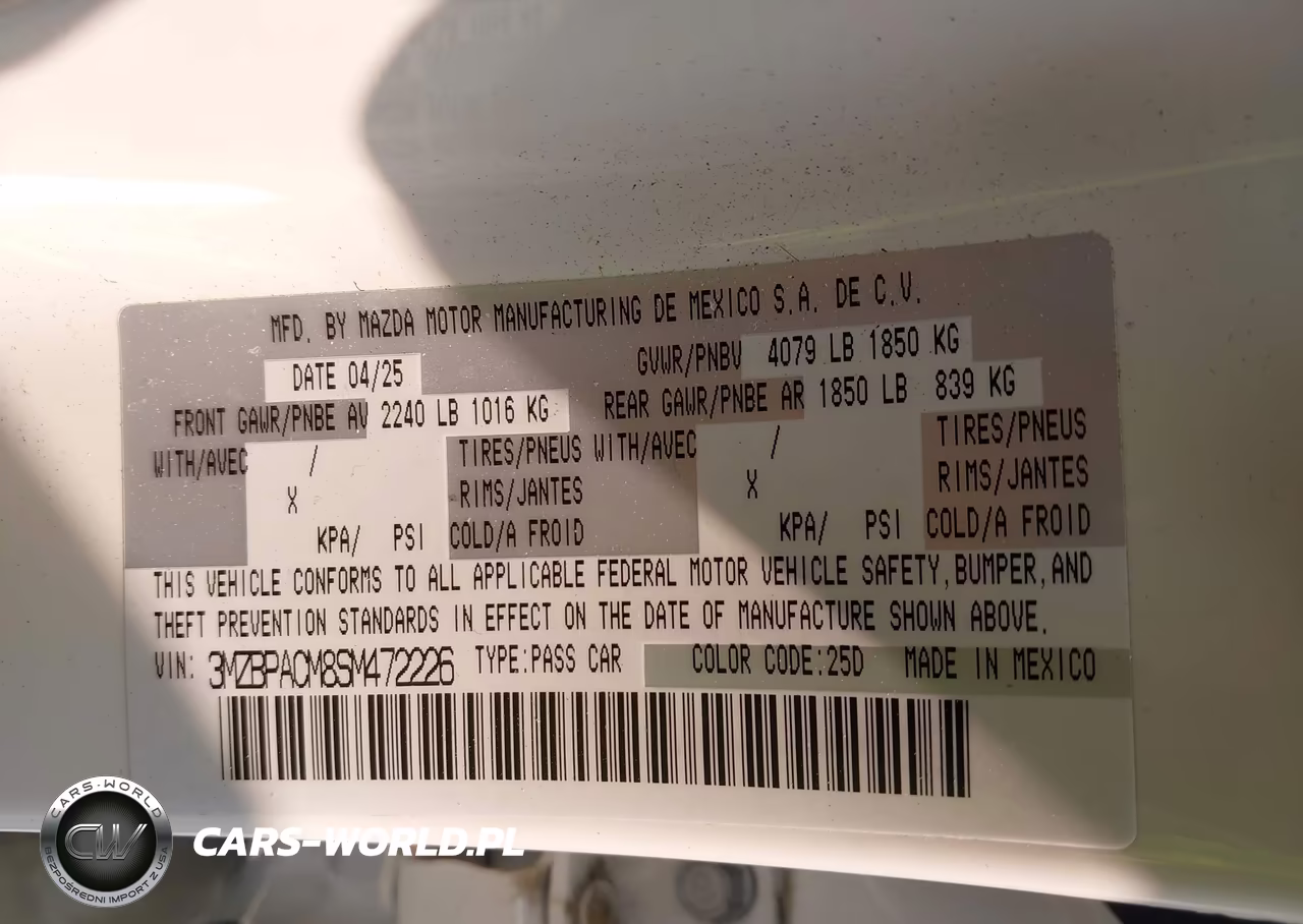 2025 Mazda Mazda3 2.5 S Preferred VIN:3MZBPACM8SM472226 - 9