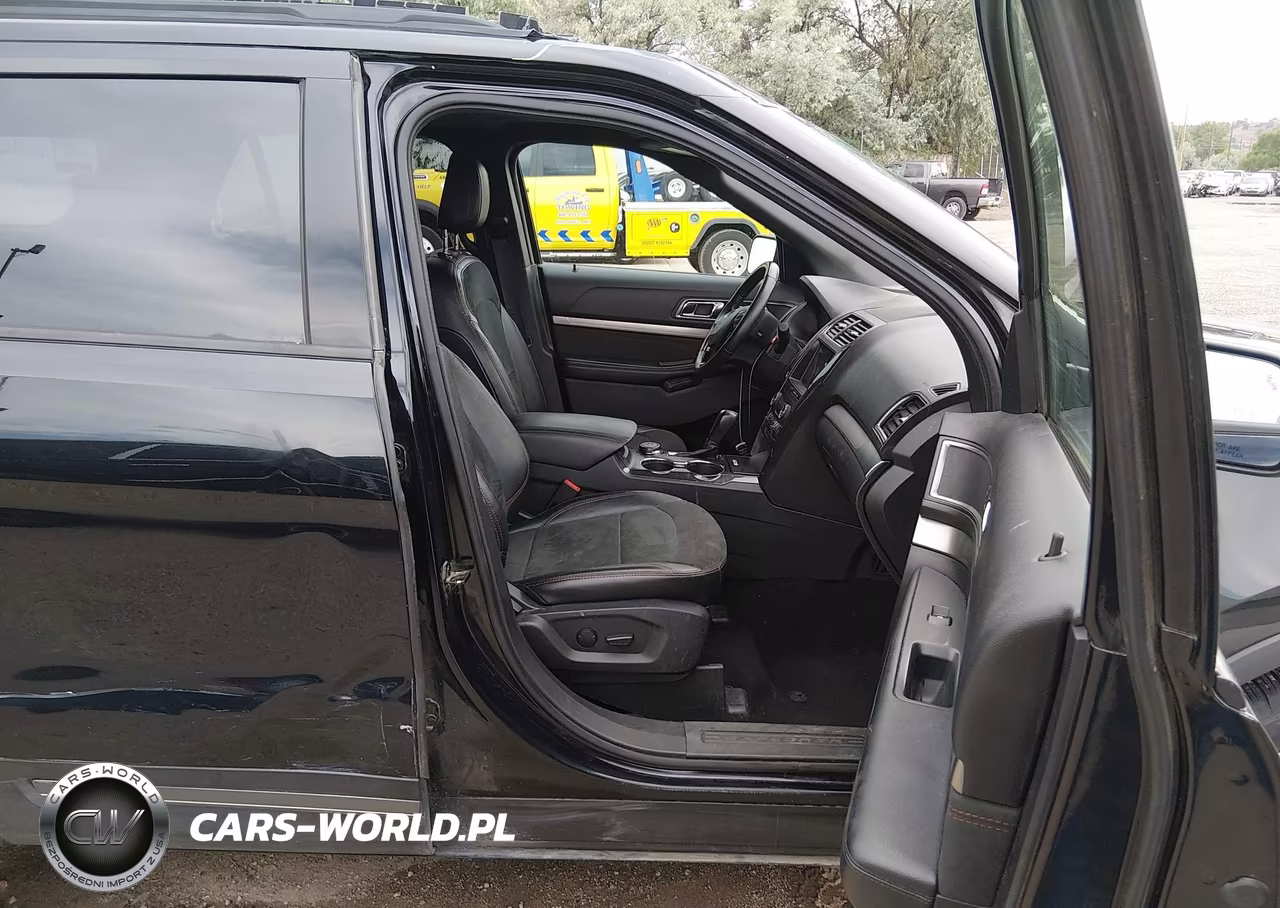 2019 Ford Explorer Xlt VIN:1FM5K8DH9KGA14175 - 5