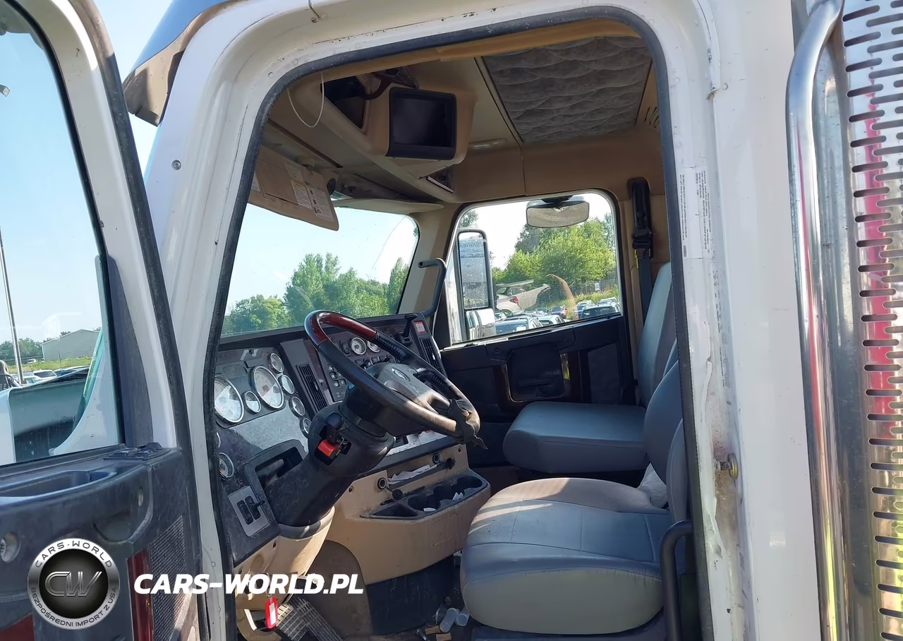2023 Freightliner Sd122 VIN:3AKJGNDV5PDUR1520 - 7