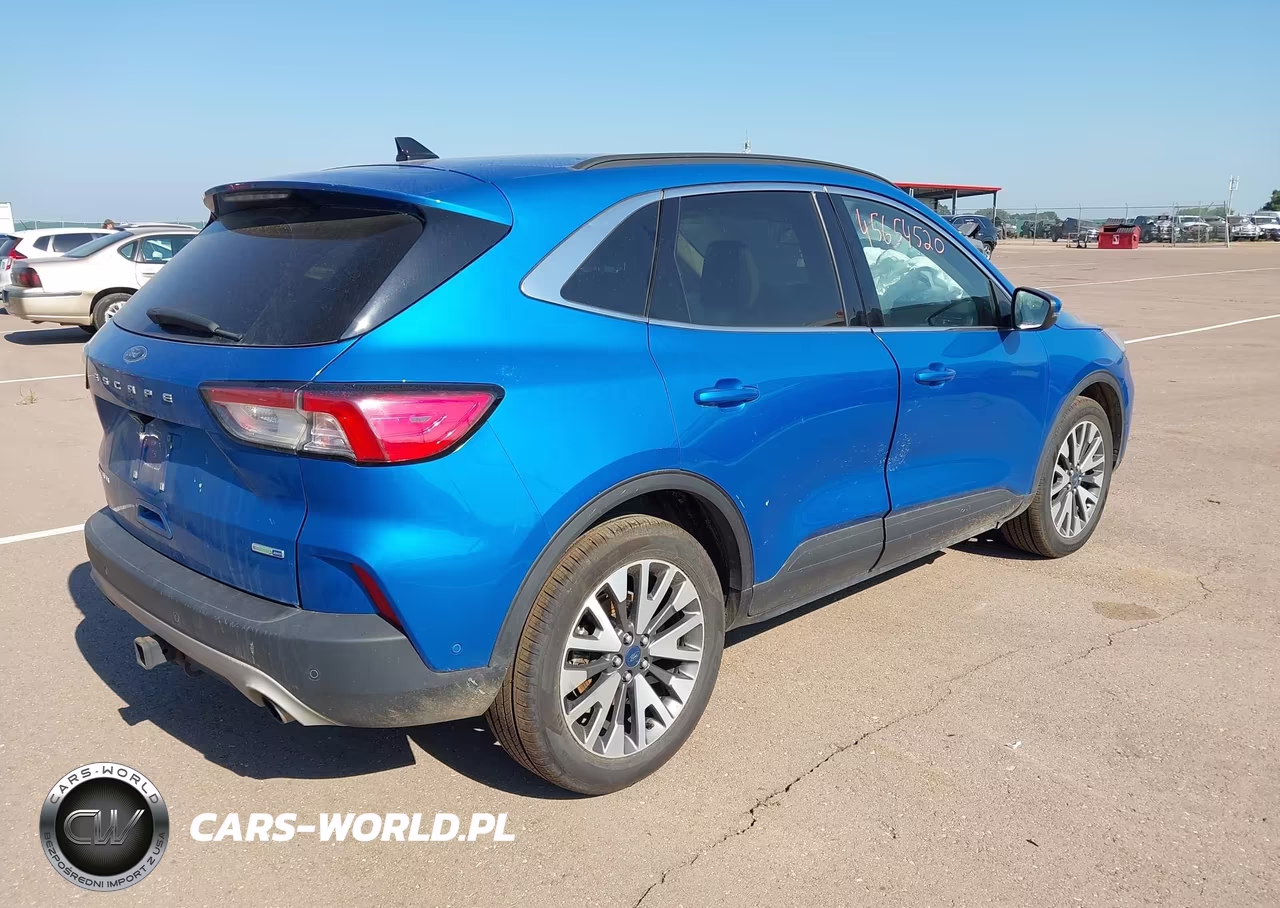 2020 Ford Escape Titanium VIN:1FMCU9J98LUA11050 - 4