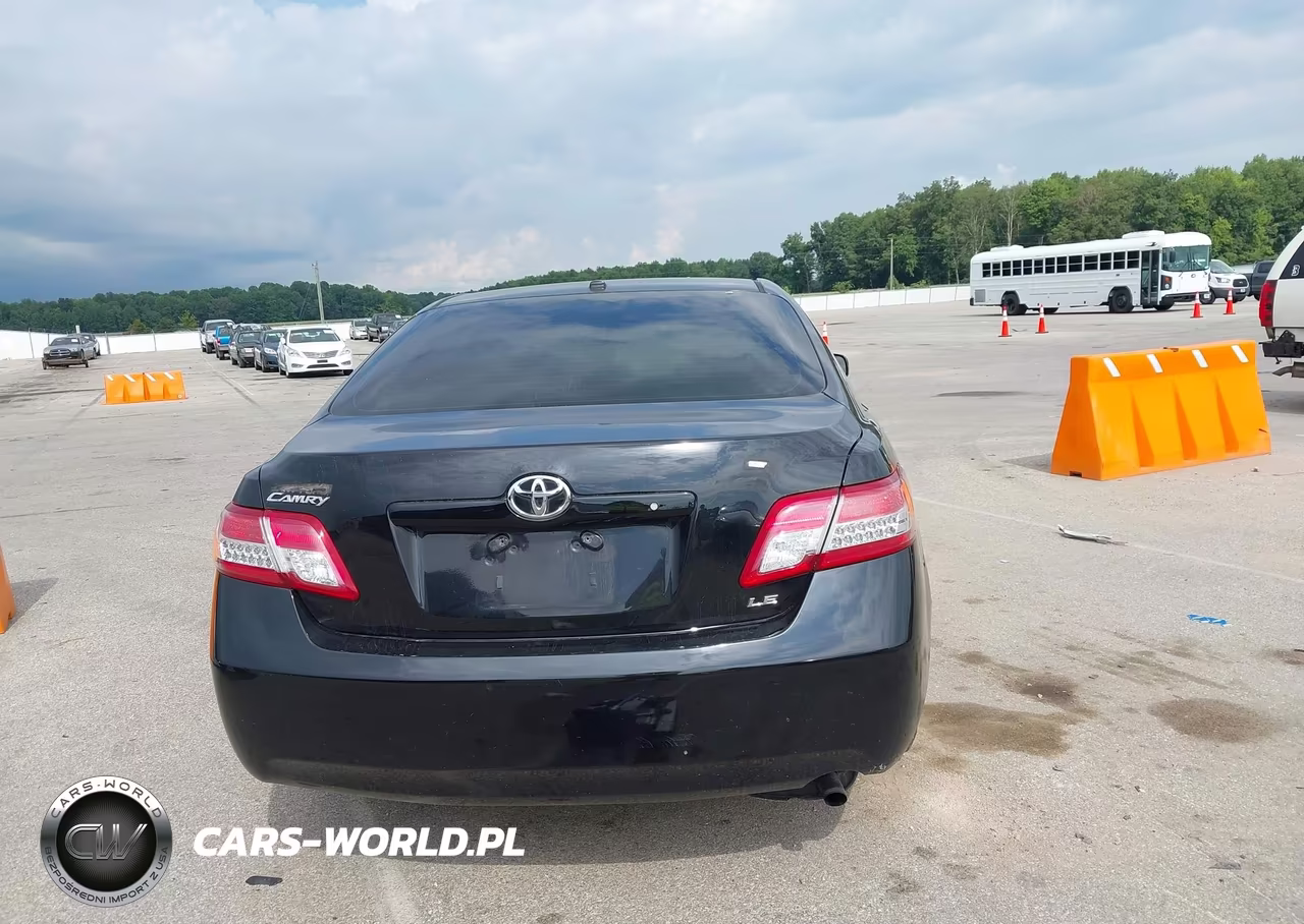 2011 Toyota Camry Le VIN:4T4BF3EK6BR092604 - 17