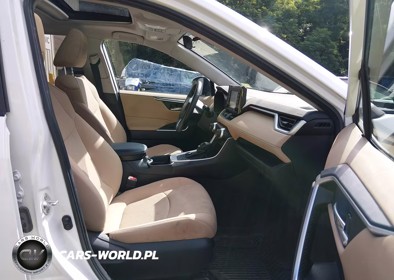 2021 Toyota Rav4 Hybrid Xle VIN:4T3RWRFV7MU044351 - 5