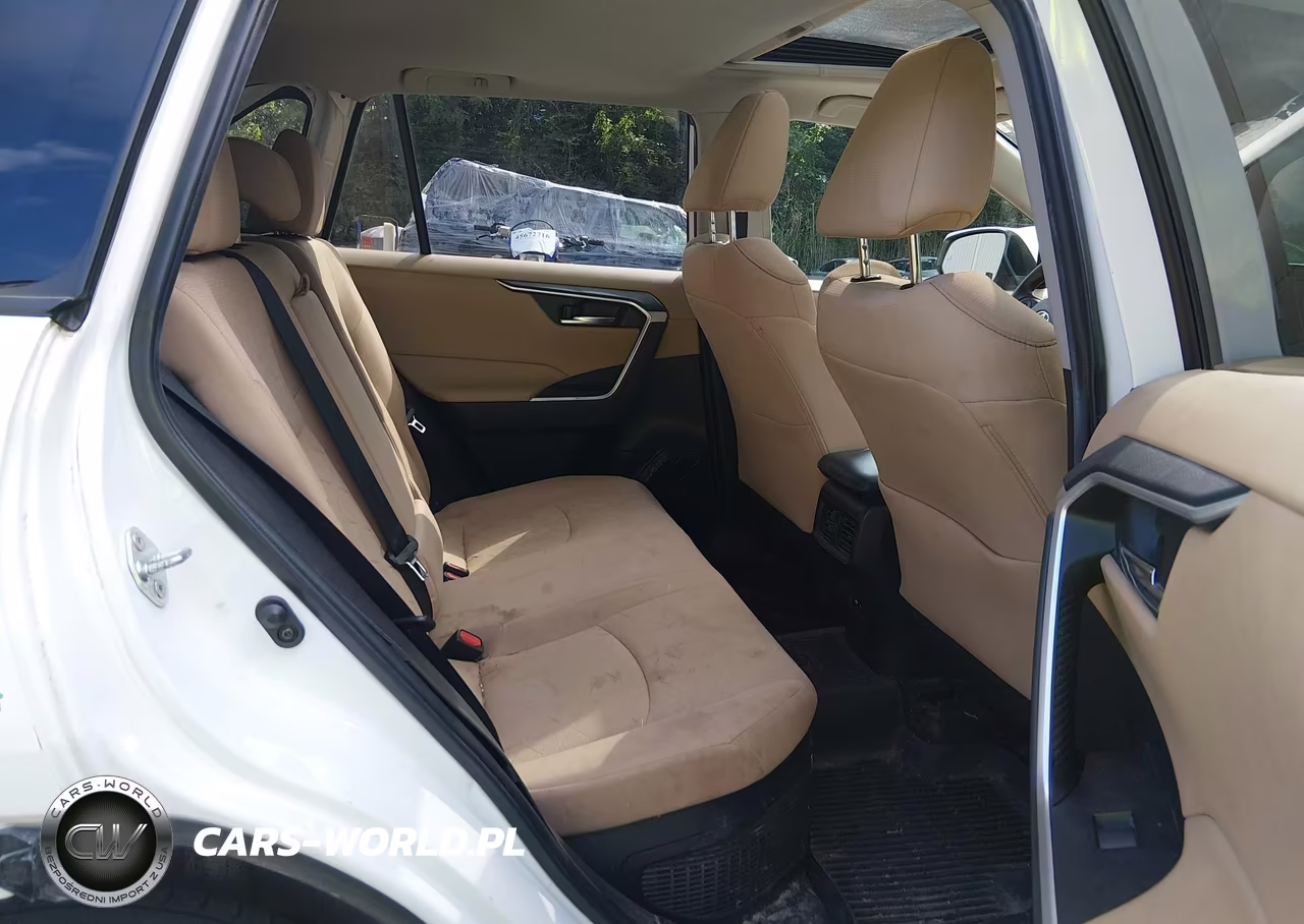 2021 Toyota Rav4 Hybrid Xle VIN:4T3RWRFV7MU044351 - 8