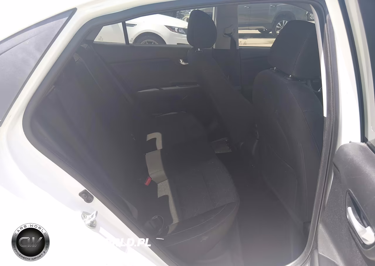 2019 Kia Rio S VIN:3KPA24AB9KE158904 - 8