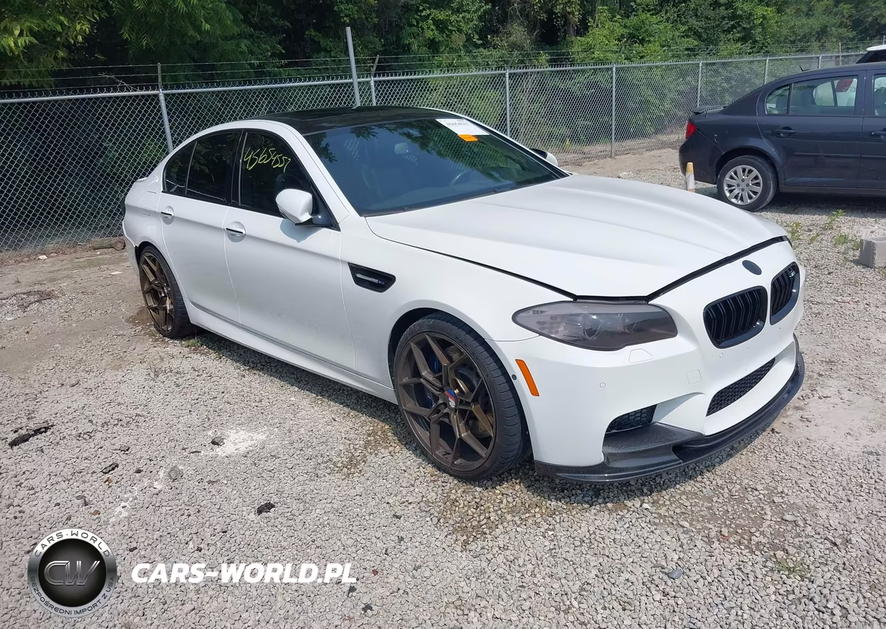 2013 BMW M5 – zdjęcie 1 z 21