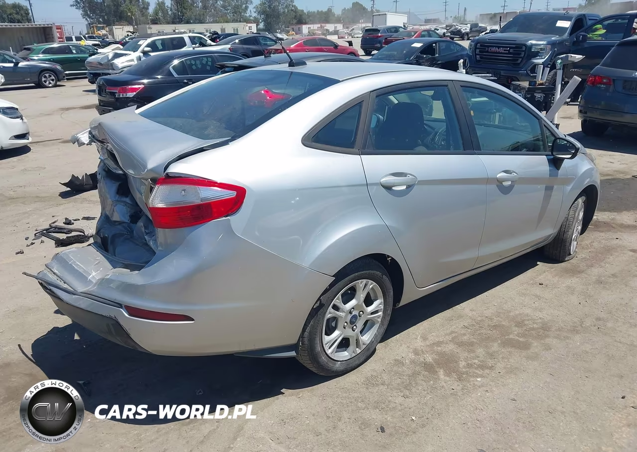 2014 Ford Fiesta Se VIN:3FADP4BJ0EM133409 - 4