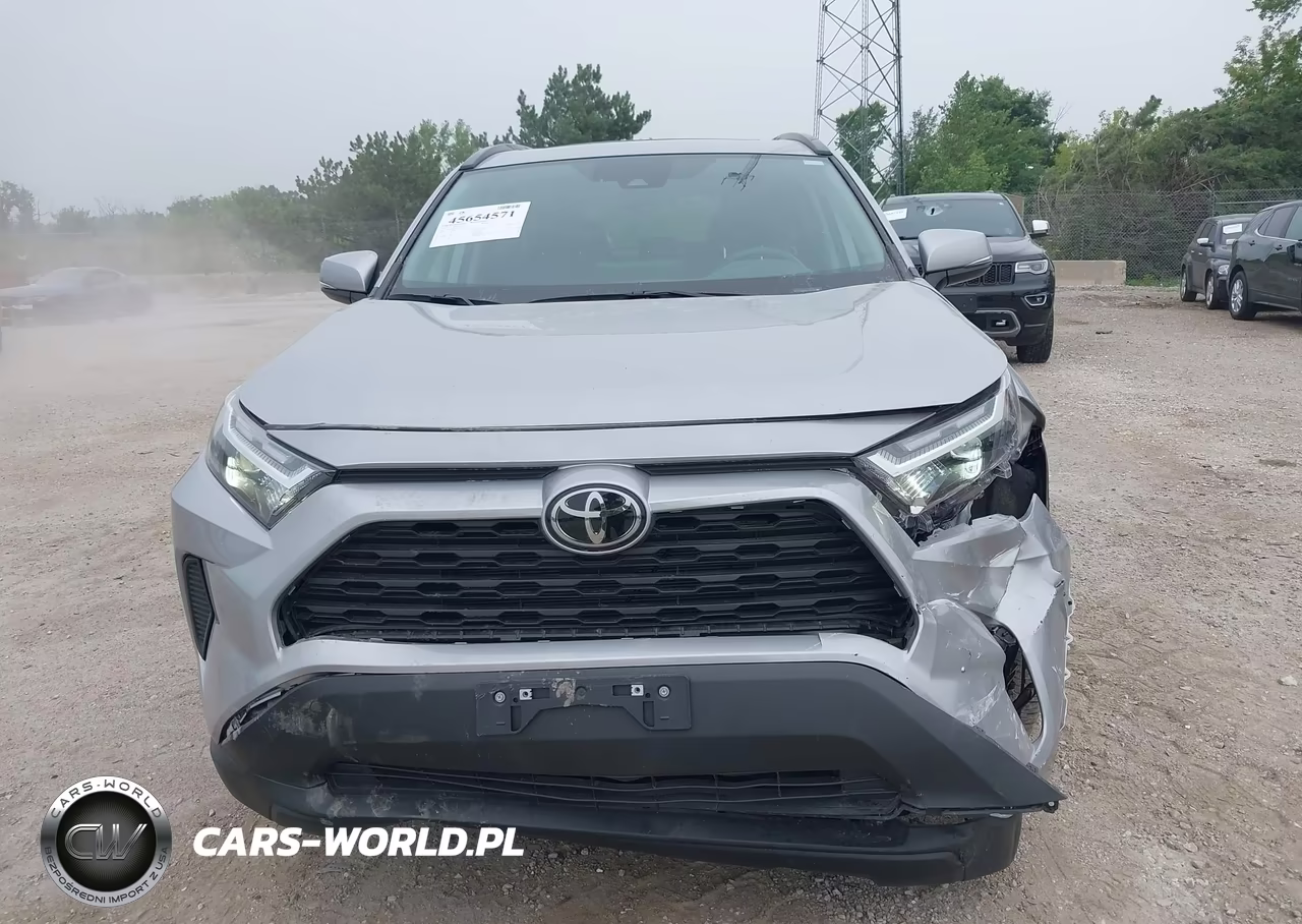 2025 Toyota Rav4 Xle VIN:2T3P1RFV8SC501740 - 13