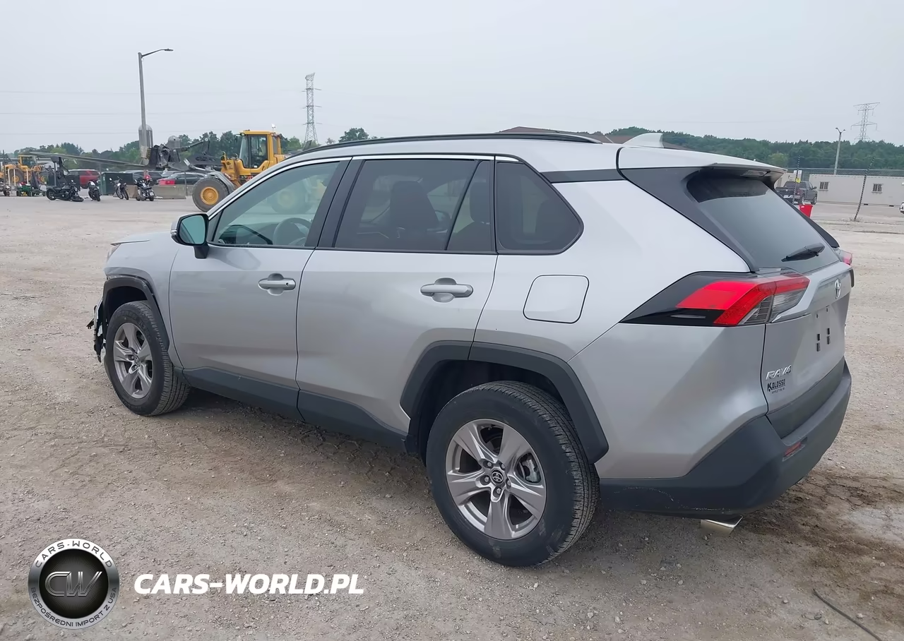 2025 Toyota Rav4 Xle VIN:2T3P1RFV8SC501740 - 3