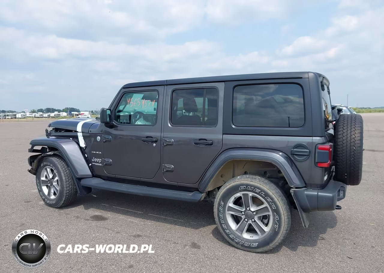 2020 Jeep Wrangler Unlimited Sahara 4X4 VIN:1C4HJXEM8LW324562 - 14