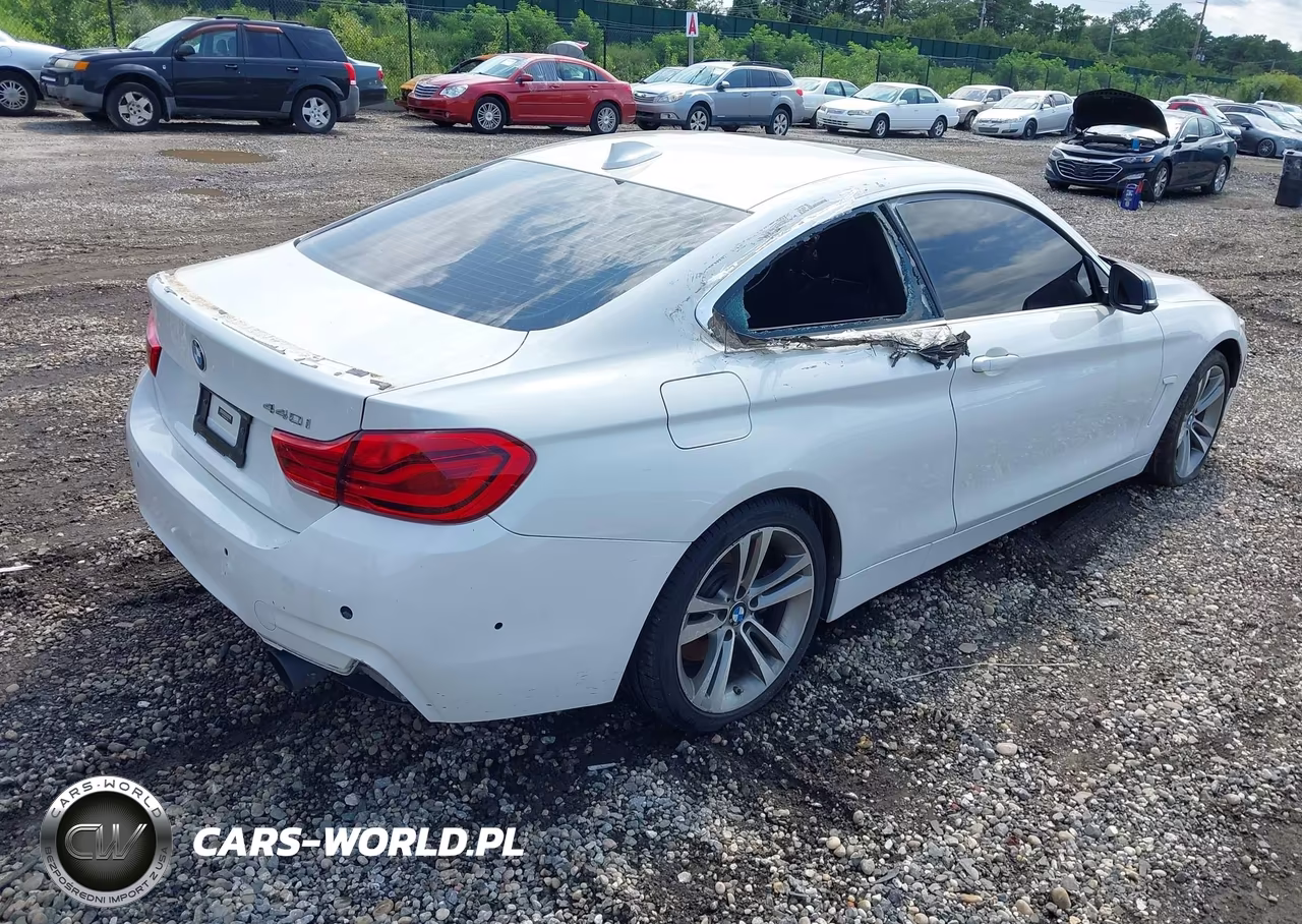 2019 BMW 440I xDrive VIN:WBA4W9C59KAF94242 - 4