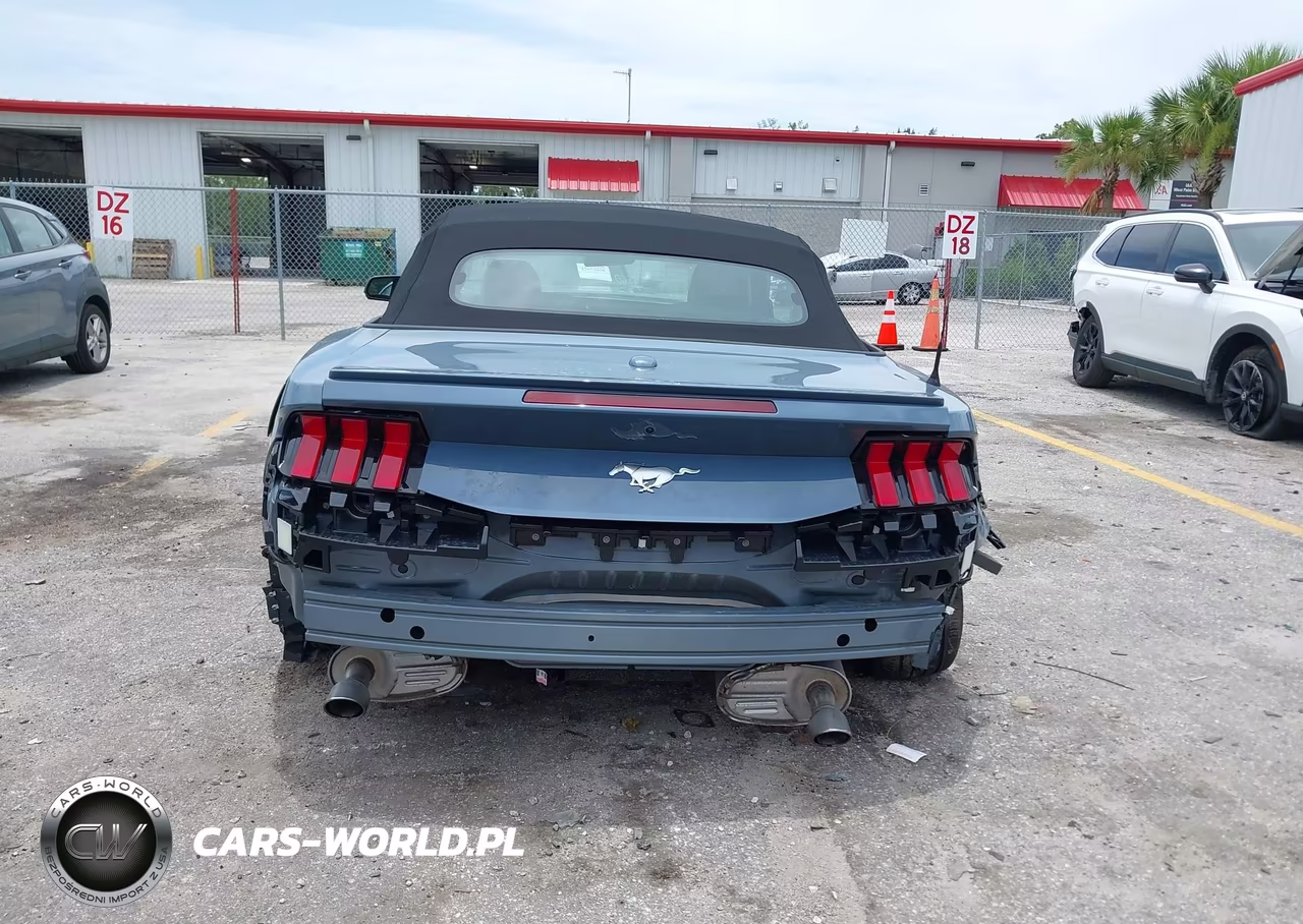 2025 Ford Mustang Ecoboost Premium VIN:1FAGP8UH2S5130043 - 17