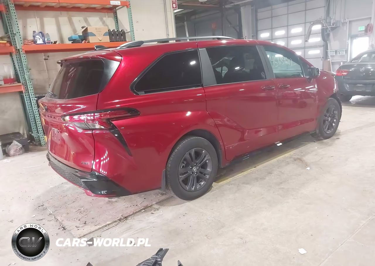 2025 Toyota Sienna Xse VIN:5TDDSKFC9SS206541 - 4