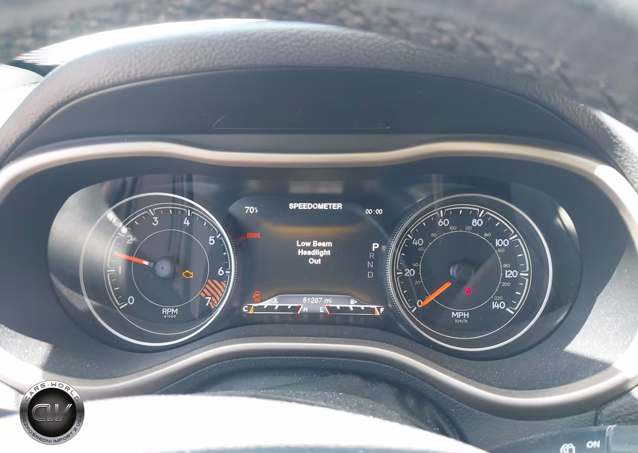 2015 Jeep Cherokee Limited VIN:1C4PJLDB4FW753318 - 7