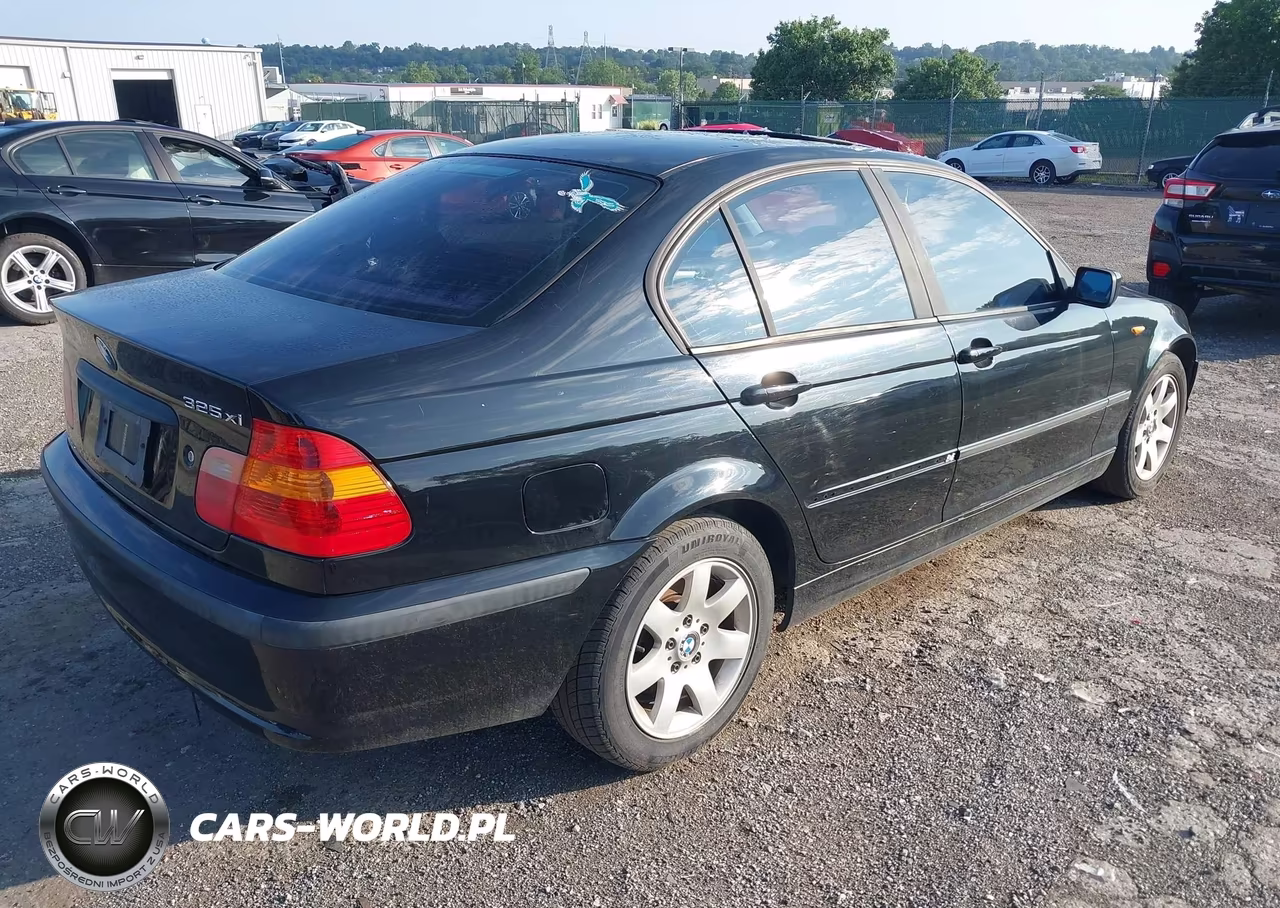 2004 BMW 325Xi VIN:WBAEU33454PF62175 - 4