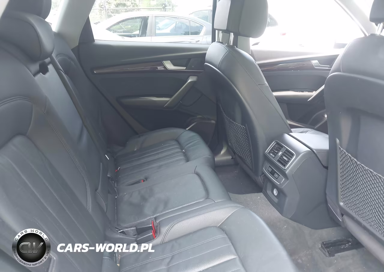 2018 Audi Q5 VIN:WA1ANAFY6J2015045 - 8
