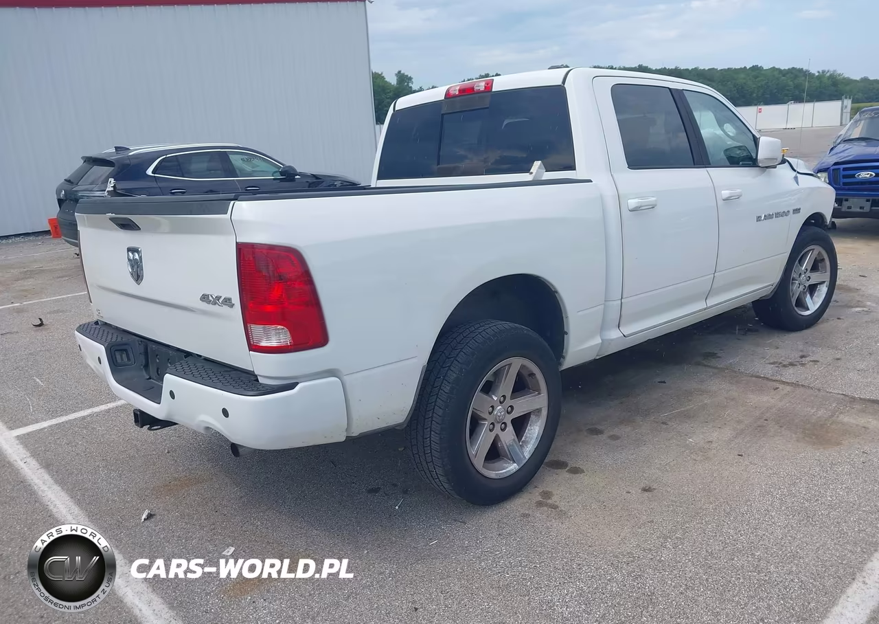 2012 Ram 1500 Sport VIN:1C6RD7MT8CS126325 - 4
