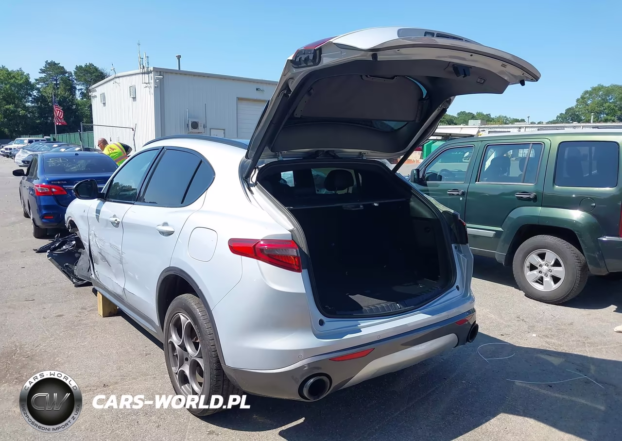 2022 Alfa Romeo Stelvio Ti Awd VIN:ZASPAKBN8N7D40065 - 3