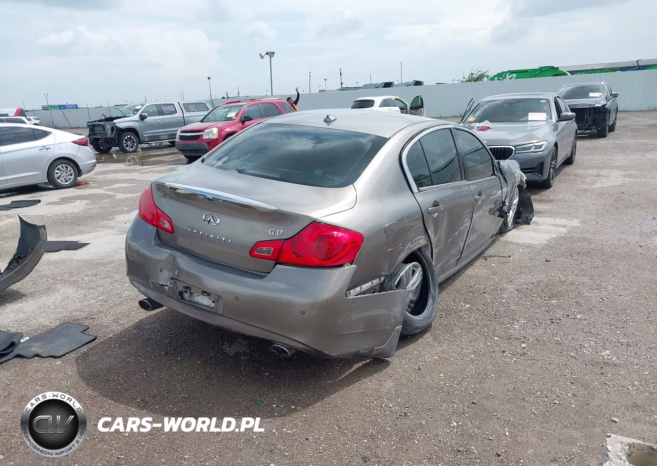 2011 Infiniti G37 Journey VIN:JN1CV6AP2BM503461 - 4