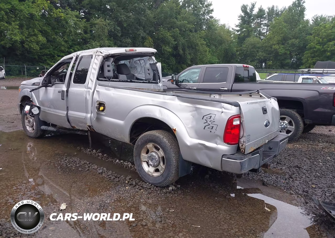 2011 Ford Super Duty F-250 Srw Xlt VIN:1FT7X2B61BEC61229 - 3
