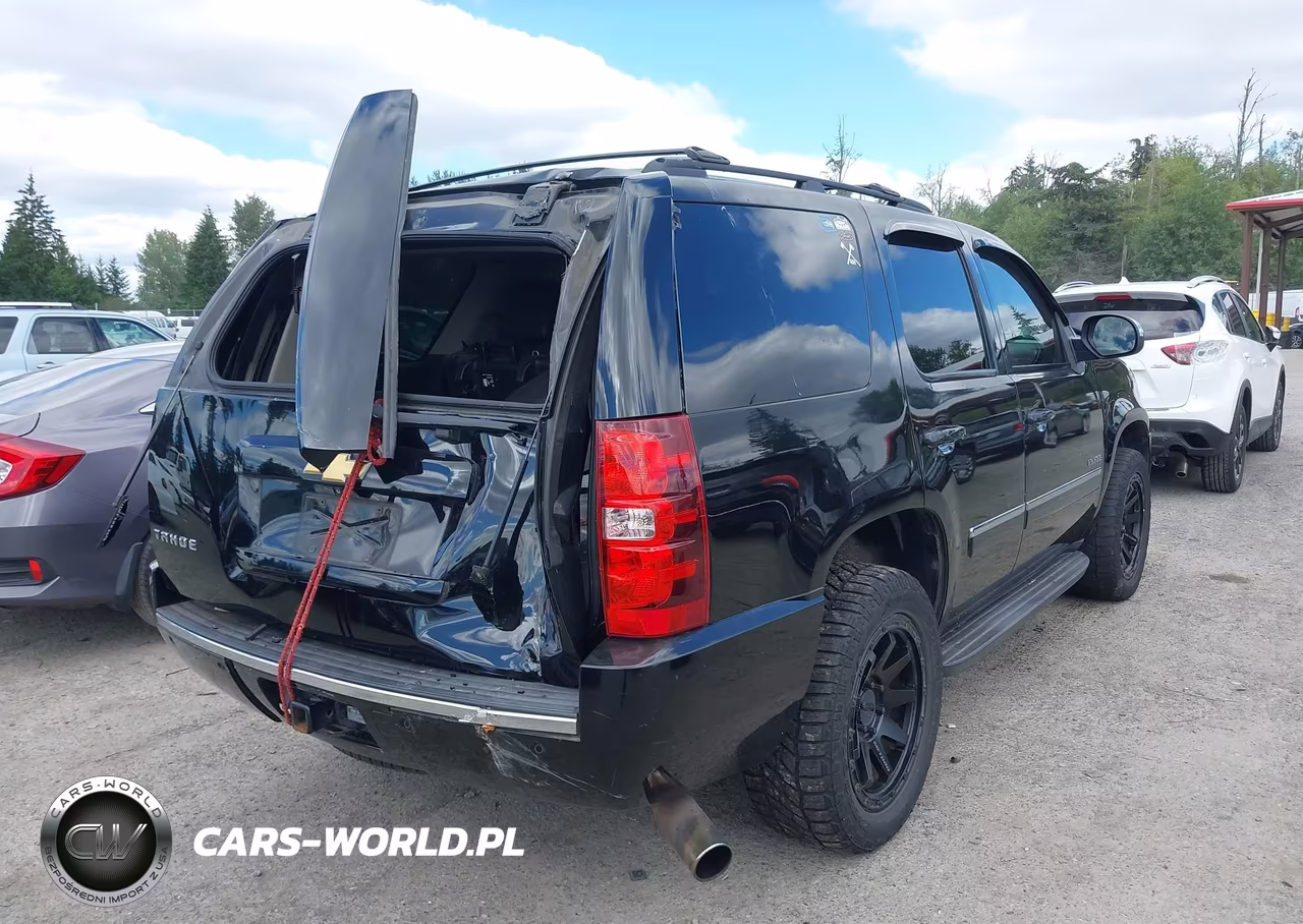 2013 Chevrolet Tahoe Ltz VIN:1GNSKCE04DR195008 - 4