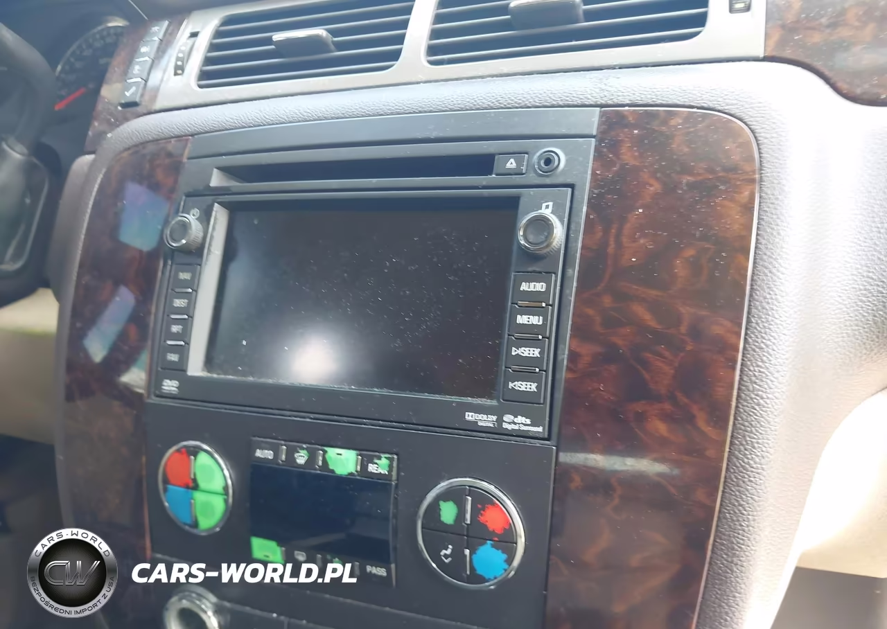 2010 GMC Yukon Denali VIN:1GKUKEEF8AR283710 - 18