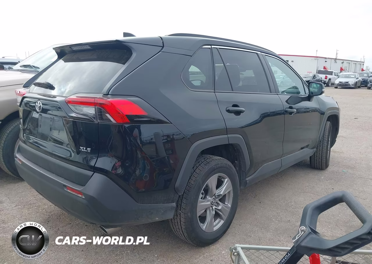 2025 Toyota Rav4 Xle VIN:2T3W1RFV6SW380992 - 4