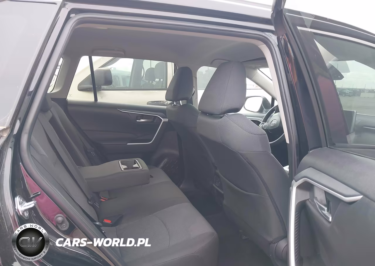2025 Toyota Rav4 Xle VIN:2T3W1RFV6SW380992 - 8