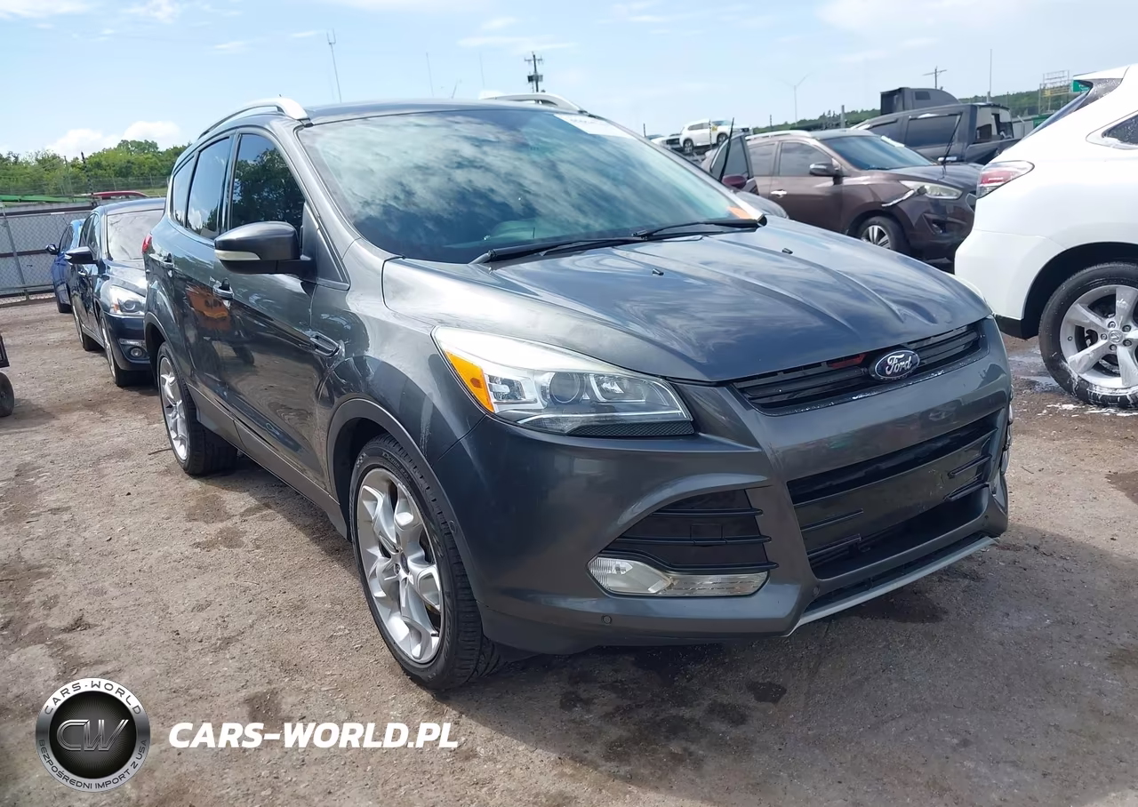 2015 Ford Escape Titanium – zdjęcie 1 z 16
