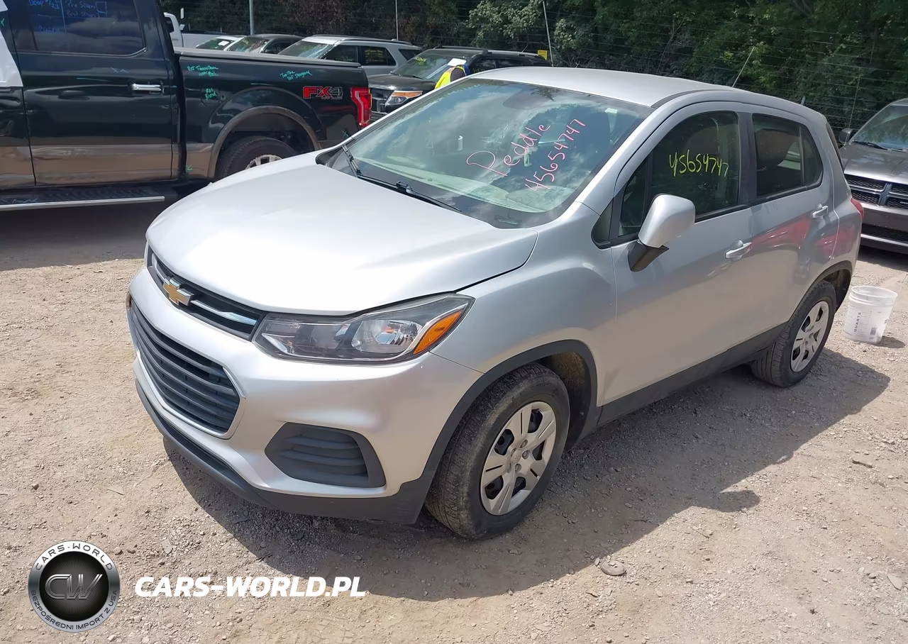 2018 Chevrolet Trax Ls VIN:KL7CJKSB2JB612384 - 2