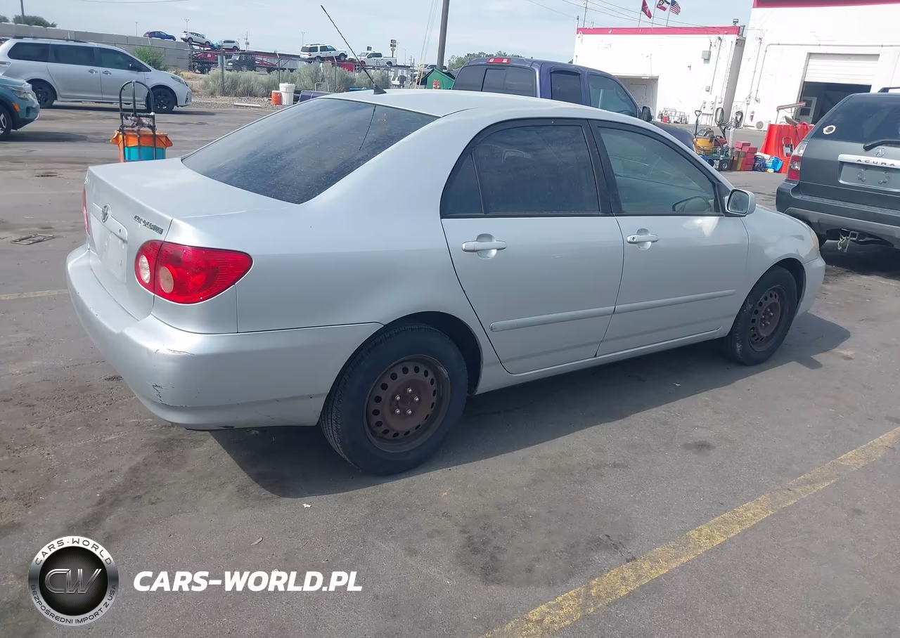 2005 Toyota Corolla Le VIN:1NXBR32E55Z449243 - 4