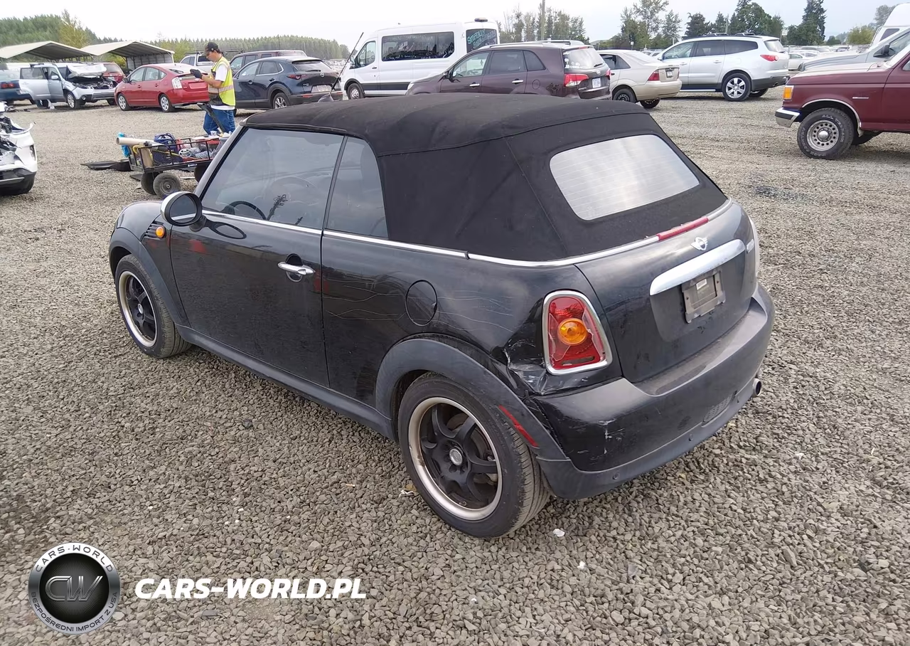 2010 Mini Cooper VIN:WMWMR3C51ATU98058 - 3