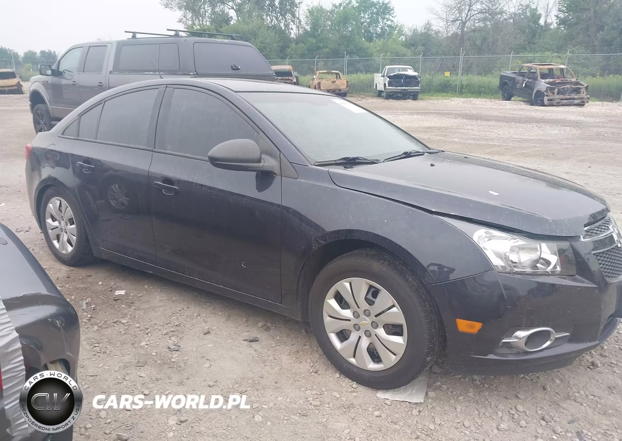 2014 Chevrolet Cruze Ls Auto – zdjęcie 1 z 16