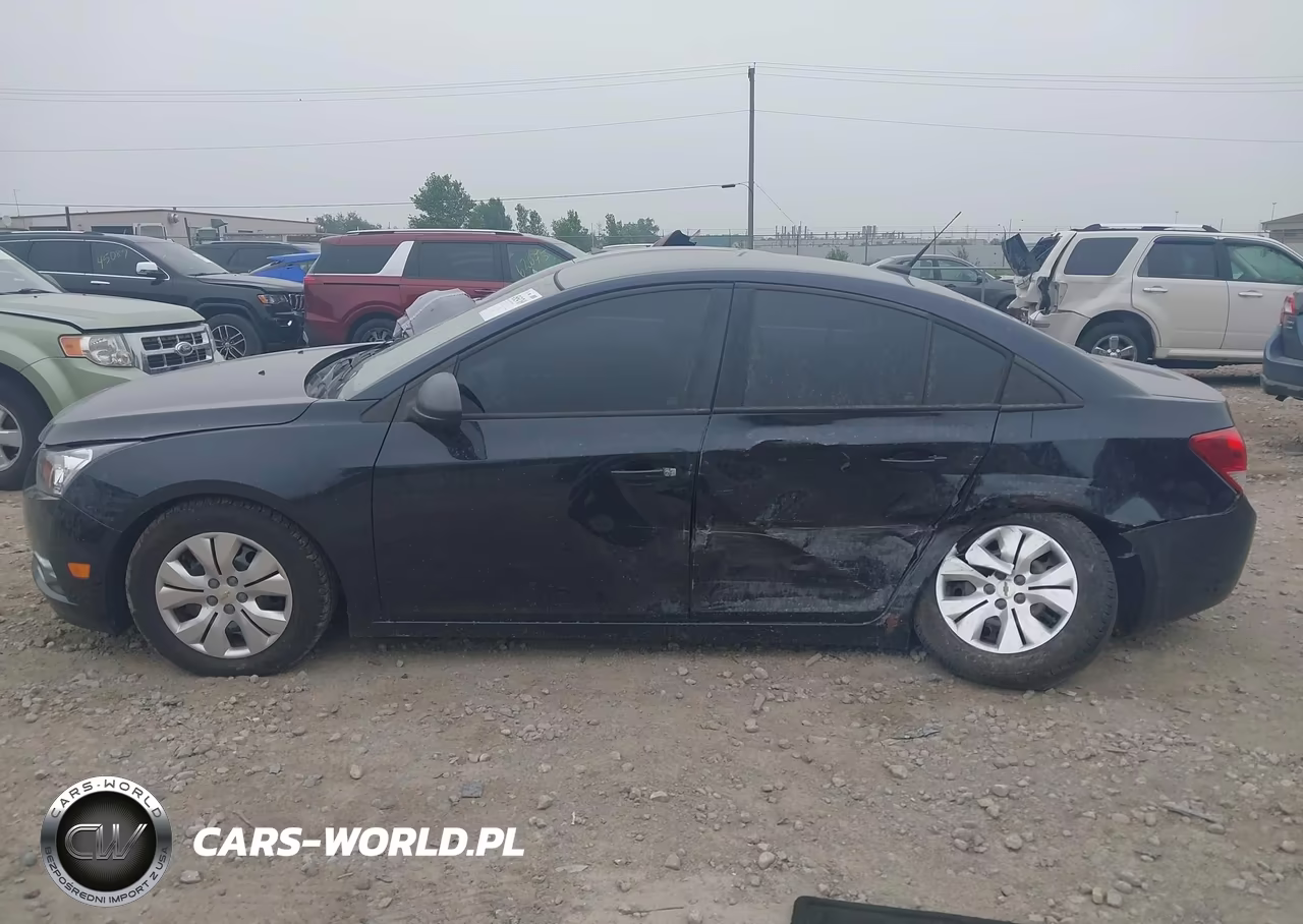 2014 Chevrolet Cruze Ls Auto VIN:1G1PA5SHXE7483872 - 14