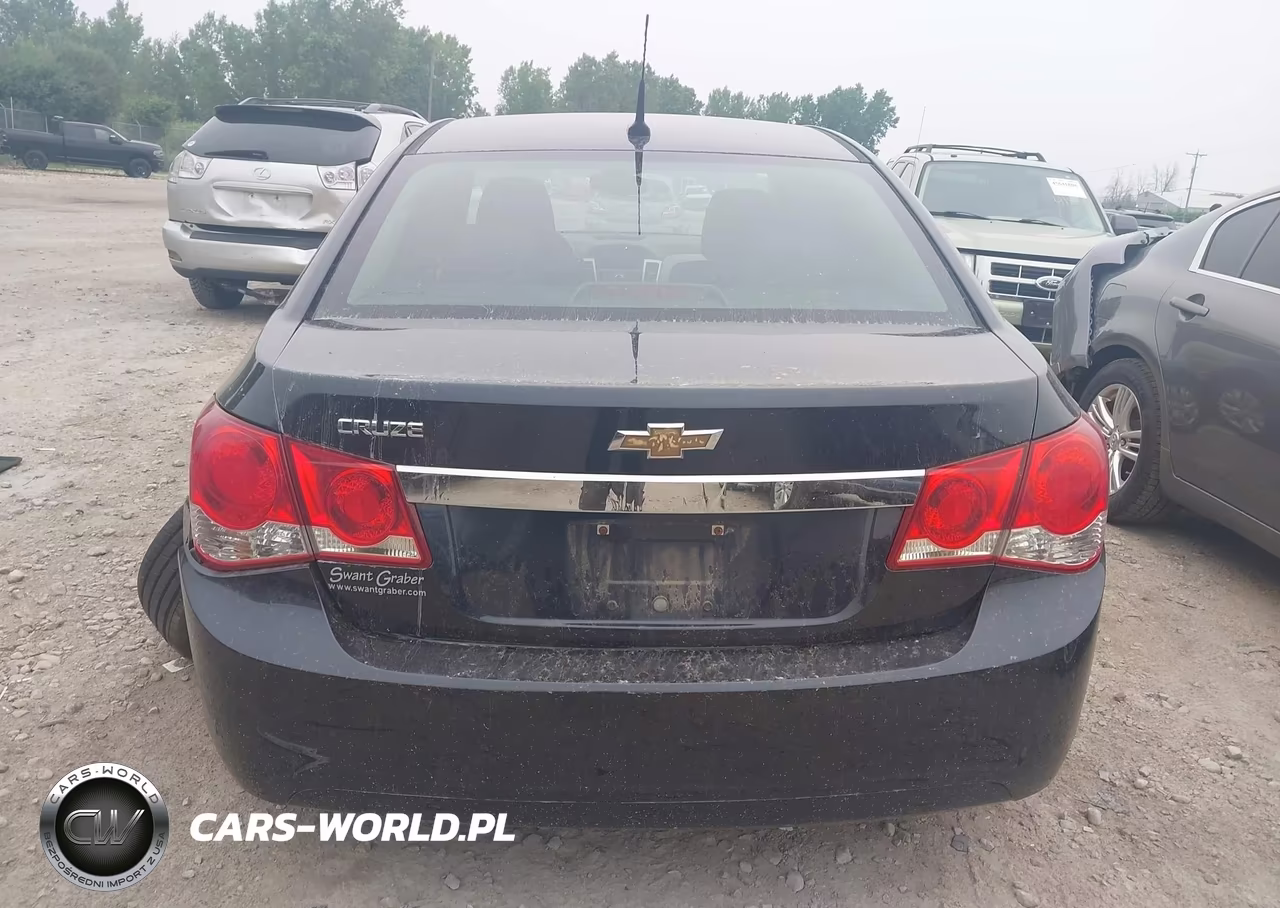 2014 Chevrolet Cruze Ls Auto VIN:1G1PA5SHXE7483872 - 16