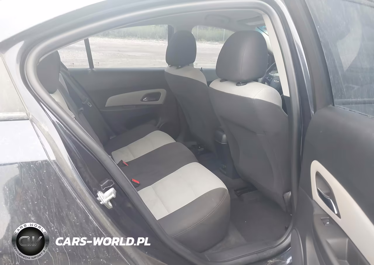 2014 Chevrolet Cruze Ls Auto VIN:1G1PA5SHXE7483872 - 8